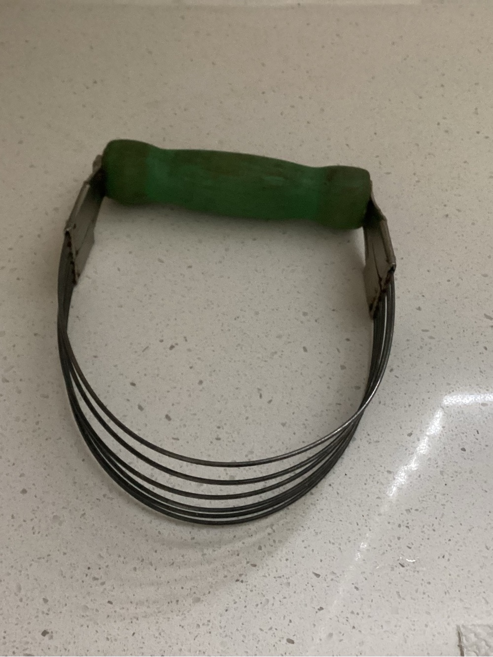 Vtg. Pastry Blender Pastry Cutter mid-20th C Distinct green wooden painted handl